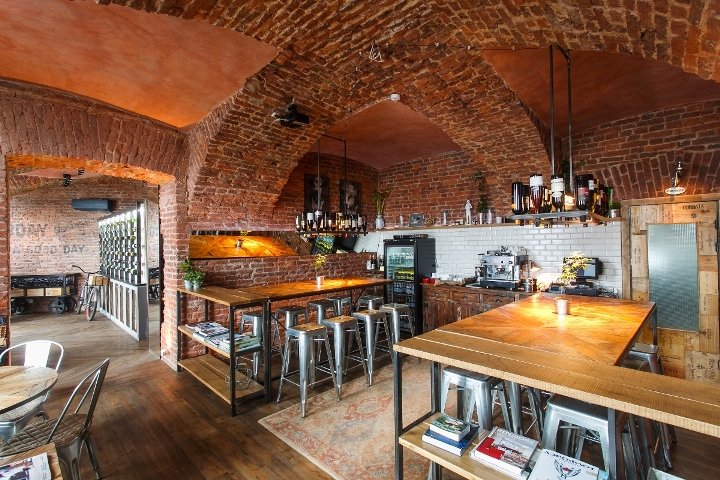 11 октября в ресторане 