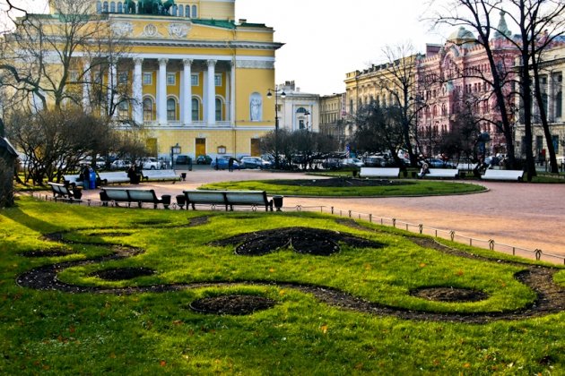 Екатерининский сад в Санкт Петербурге