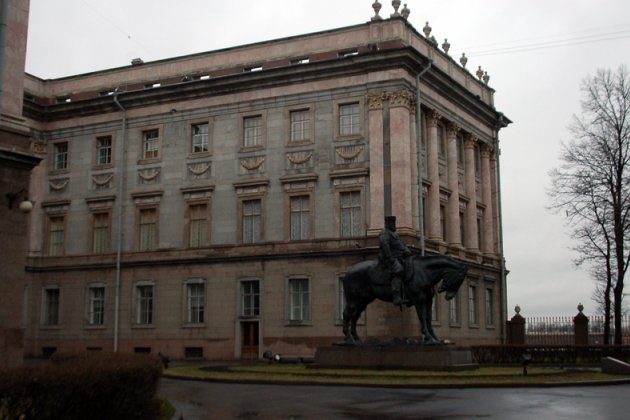 Мраморный дворец архитектора Антонио Ринальди в Санкт Петербурге