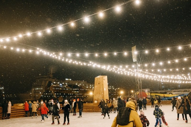 Каток у Моря